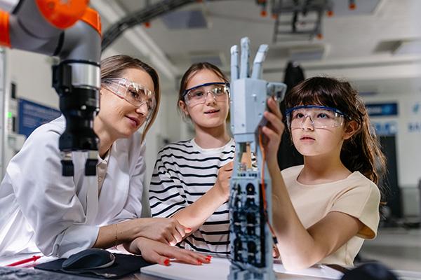 Más mujeres en STEM