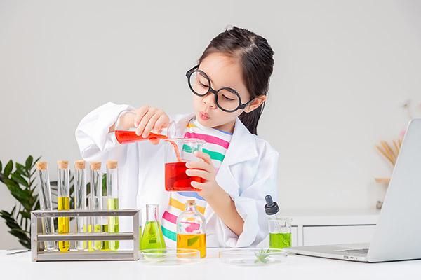 Día Internacional de la Mujer y la Niña en la Ciencia
