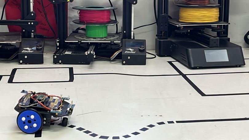 Proyecto de estudiantes del Taller Robótica Fénix