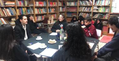 Colegio José Bernardo Suárez: ojo con los niños y su opinión